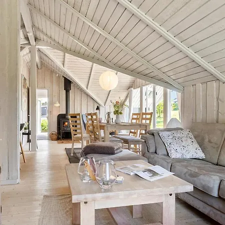 Awesome In With Wifi Holiday home